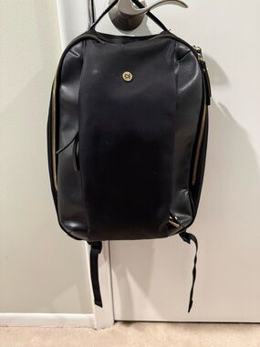 Travanti women’s Backpack with Gold Accent